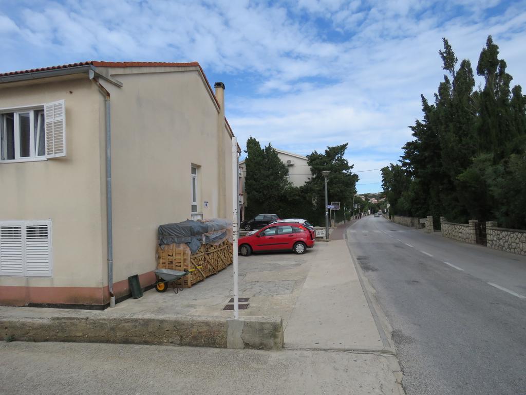 Guest House Miro Novalja Εξωτερικό φωτογραφία